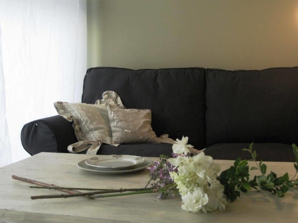 Bed In Bo Saragozza 호텔 볼로냐 외부 사진